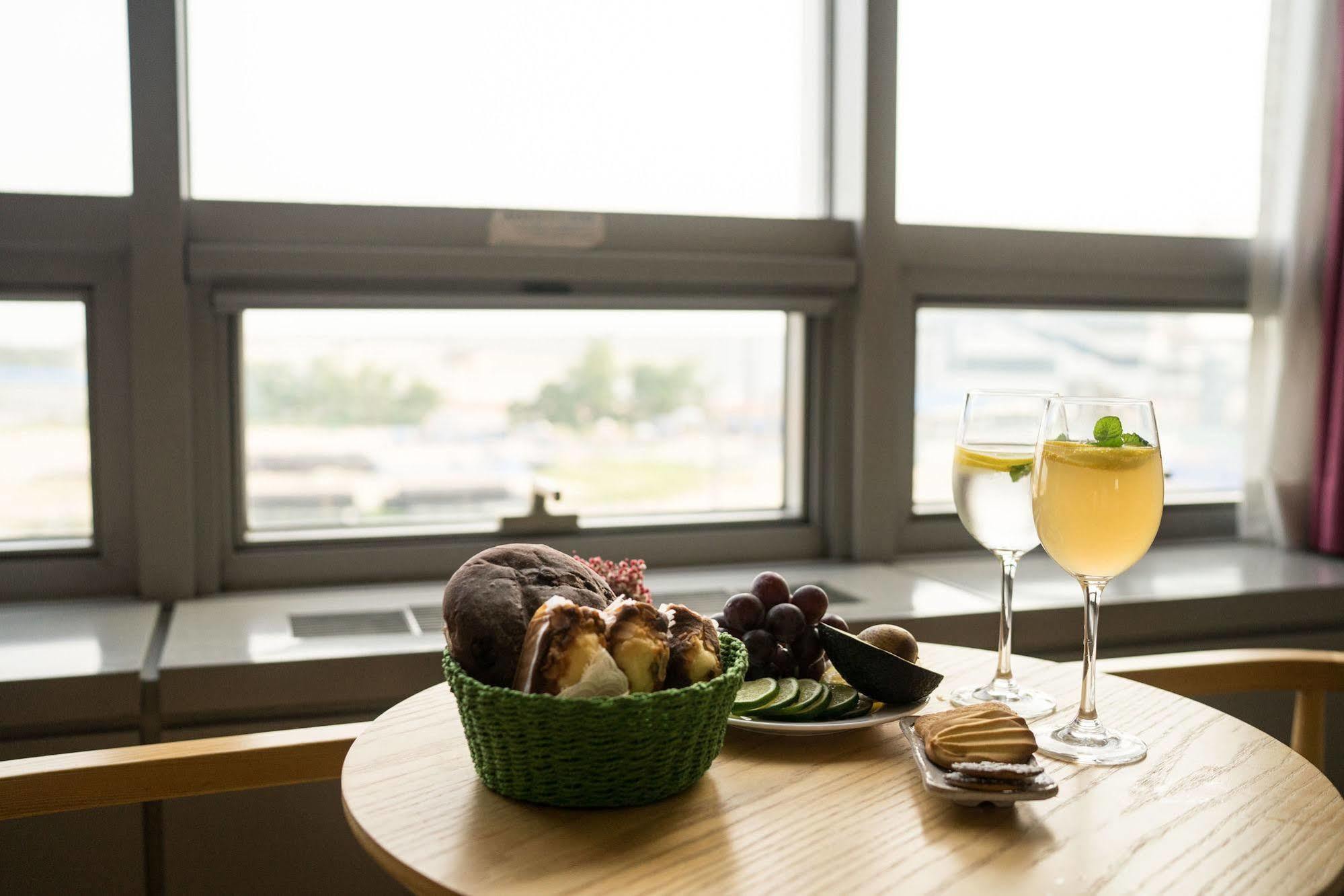 Hotel Hu Incheon Airport Ngoại thất bức ảnh